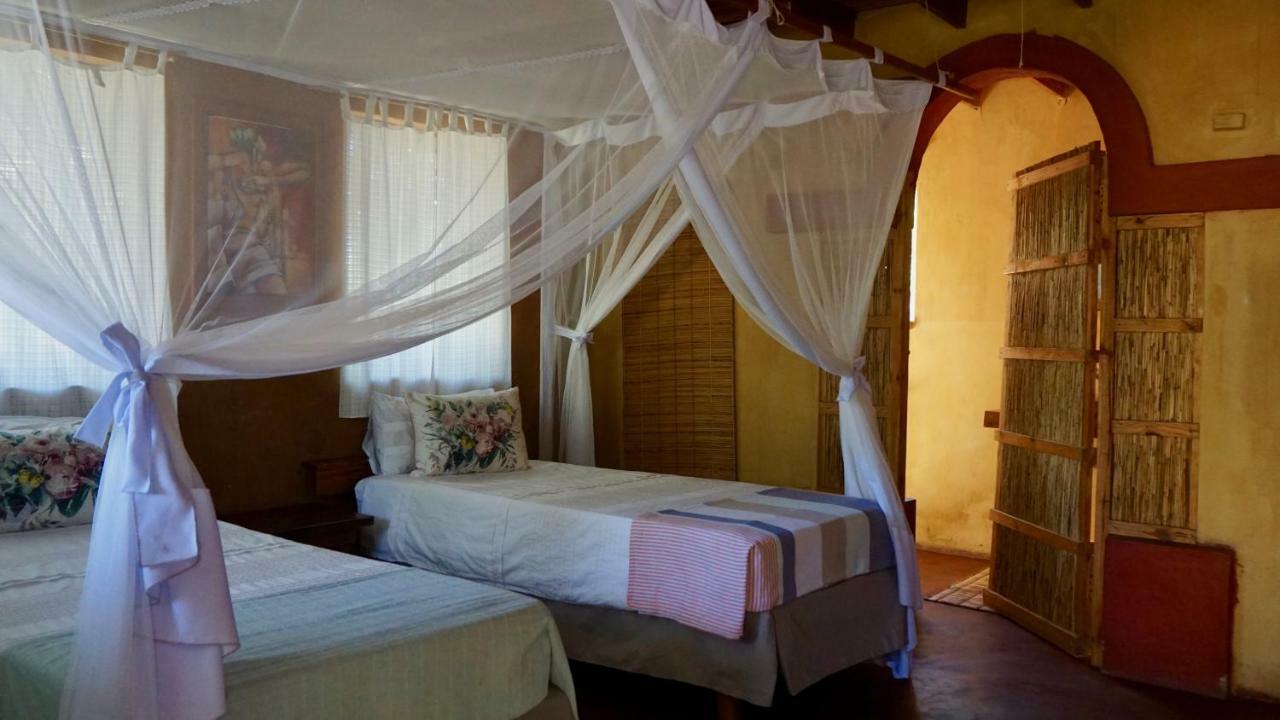 Turtle Cove Lodge And Yoga Shala Praia do Praia do Tofo Екстериор снимка