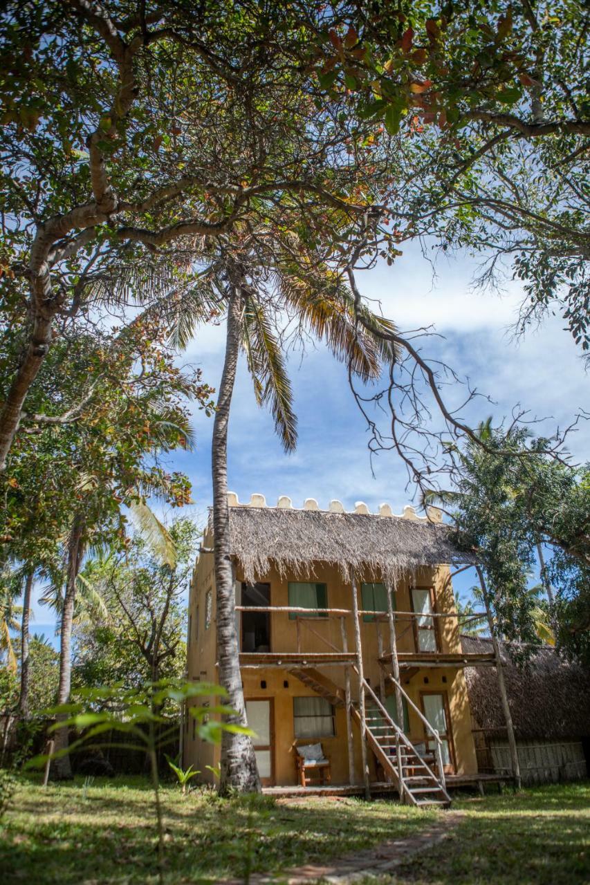 Turtle Cove Lodge And Yoga Shala Praia do Praia do Tofo Екстериор снимка