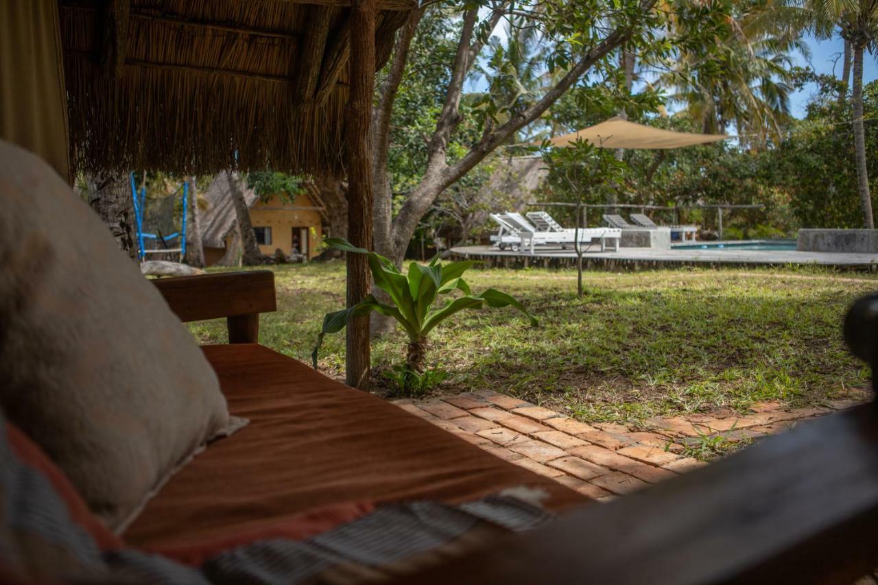 Turtle Cove Lodge And Yoga Shala Praia do Praia do Tofo Екстериор снимка