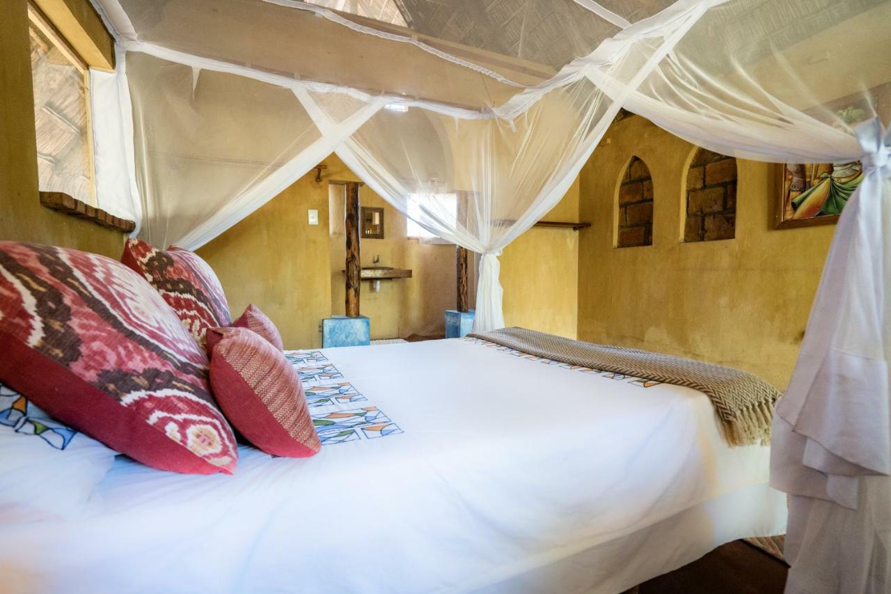Turtle Cove Lodge And Yoga Shala Praia do Praia do Tofo Екстериор снимка